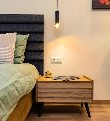 Hills Close To Medical Apartament *