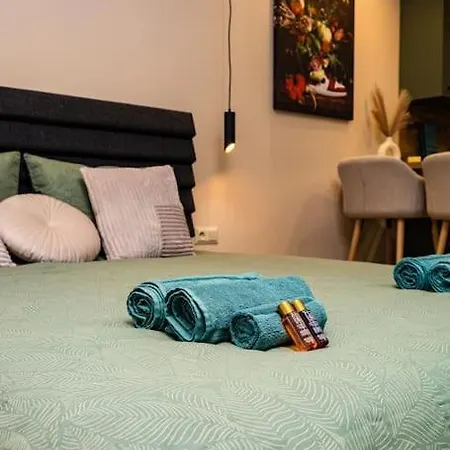 Hills Close To Medical