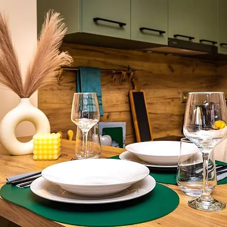 Hills Close To Medical شقة