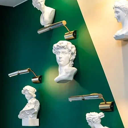 Hills Close To Medical شقة